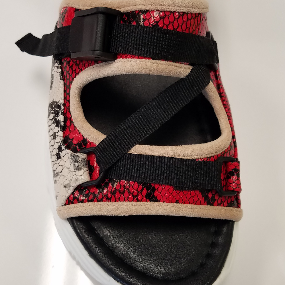 Cape Robbin ALERT Snake Print Platform Sandals - Picture 4 of 6